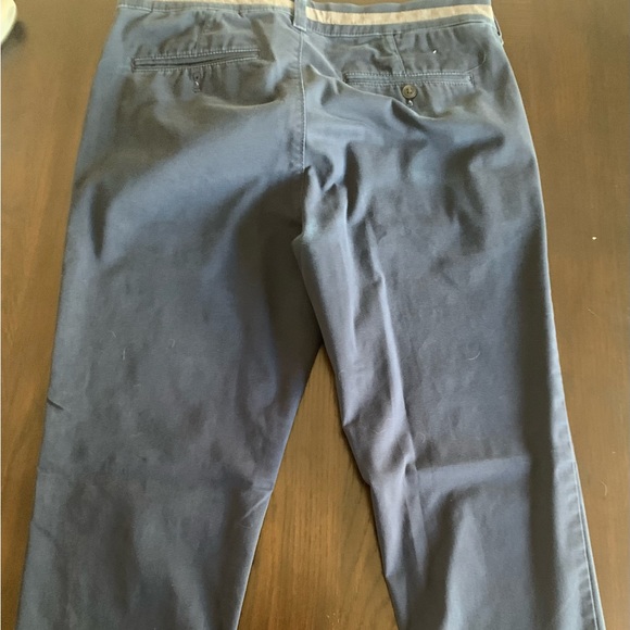 Men’s Express SlimFit Chino Pants (32x32) - Picture 2 of 2